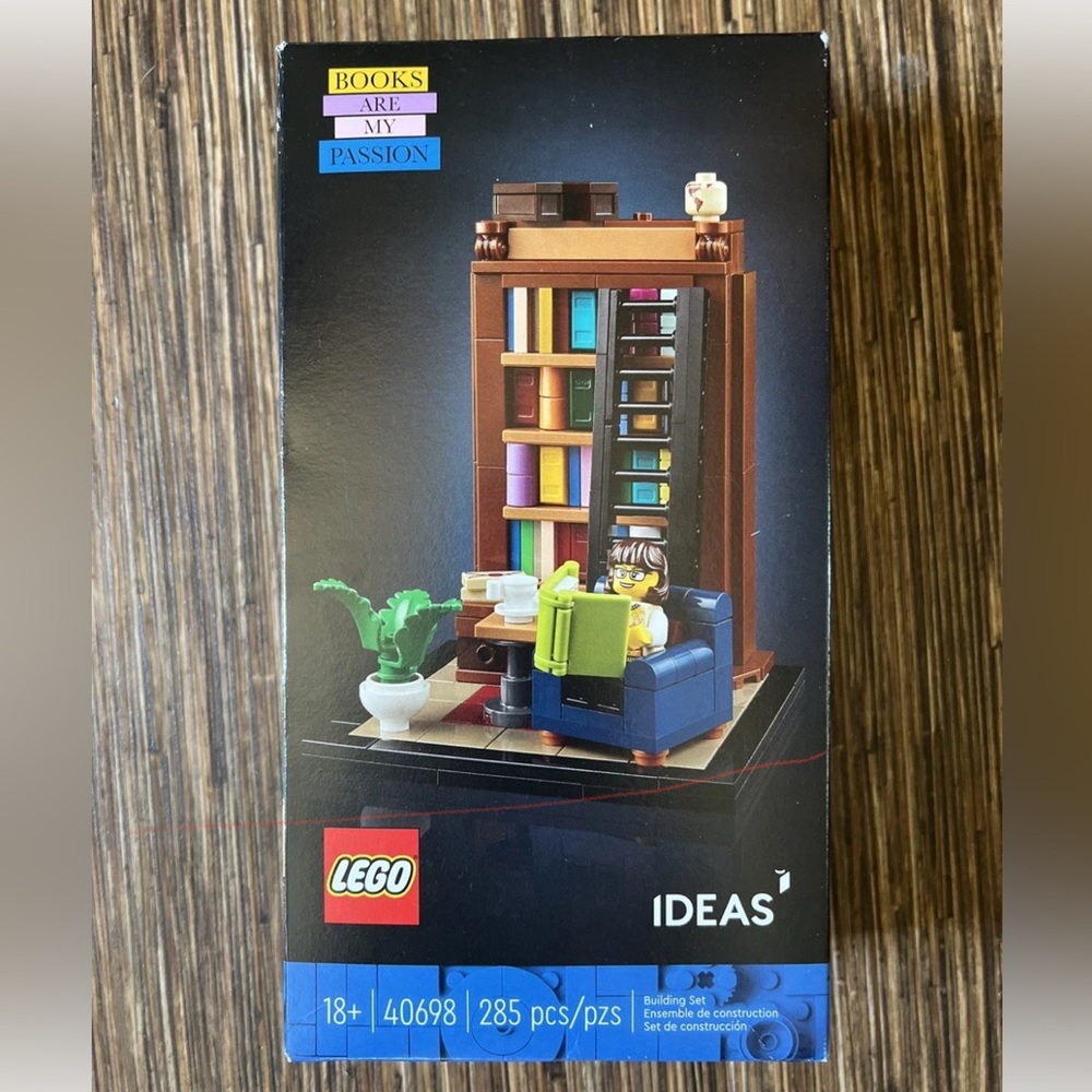Books Are My Passion Lego Set 40698